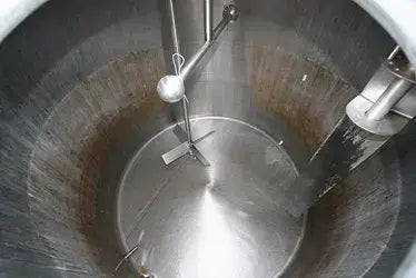 DCI Vertical Stainless Steel Steam Jacketed Process Tank with Agitator -1,500 Gallon