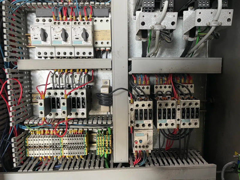 Congelador continuo Tetra Pak Hoyer KF 1000XC (9TR, (3) motores incluidos con panel de control)