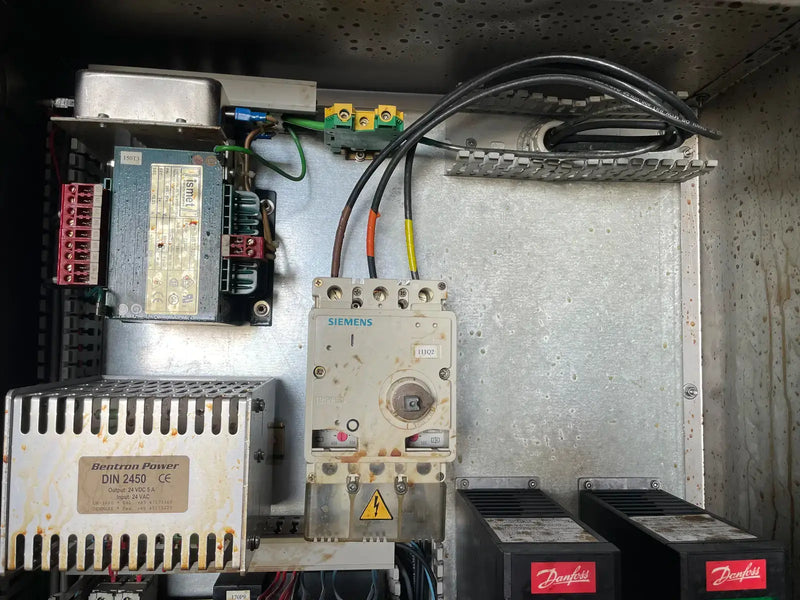 Congelador continuo Tetra Pak Hoyer KF 1000XC (9TR, (3) motores incluidos con panel de control)