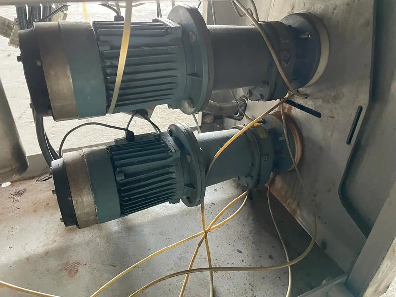 Congelador continuo Tetra Pak Hoyer KF 1000XC (9TR, (3) motores incluidos con panel de control)