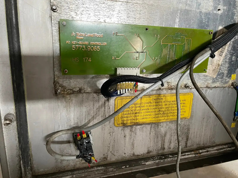 Congelador continuo Tetra Pak Hoyer KF 1000XC (9TR, (3) motores incluidos con panel de control)