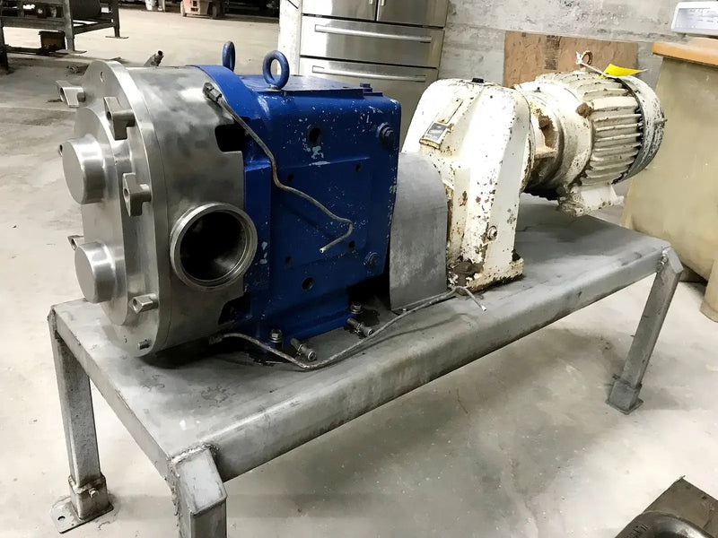 Waukesha Cherry-Burrell 220 Positive Displacement Pump (15 HP, 310 GPM Max)