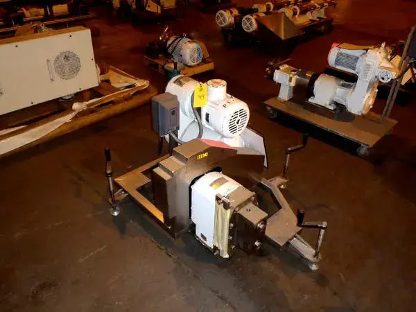 Bomba de desplazamiento positivo Crepaco R4R (160 GPM máx.)