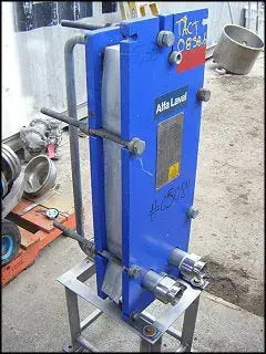 Intercambiador de calor de placas Alfa Laval M6 - 31 pies cuadrados. Pie.
