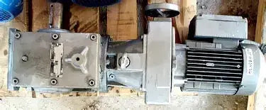 Motor con Caja de Cambios 3/4 HP