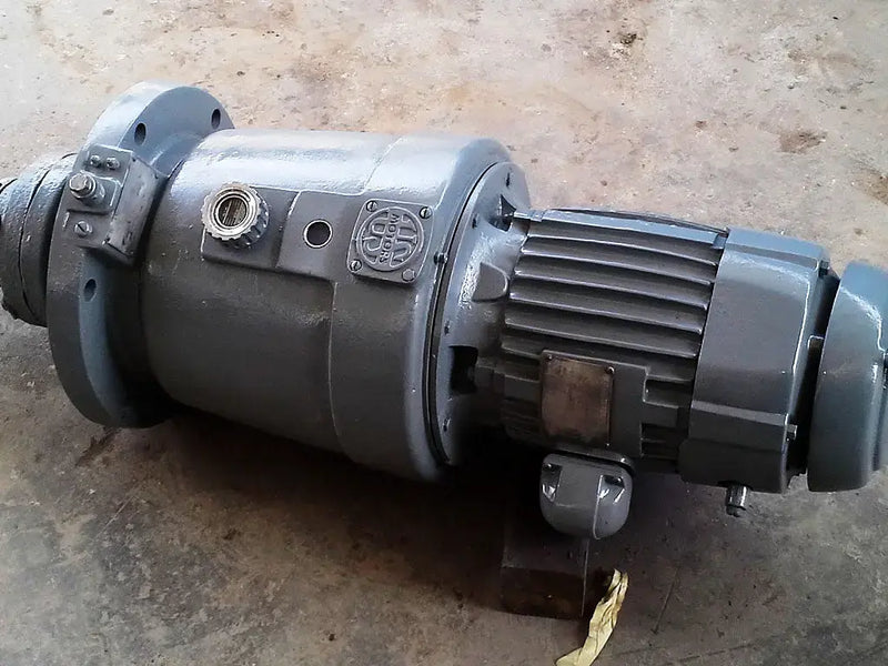 Flange Mount Gear Reduction Mixer - 3 HP