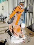 Paquete de brazo robótico industrial serie IRB 2400 de ABB Robotics