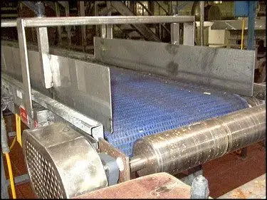 Transportador de correa de plástico