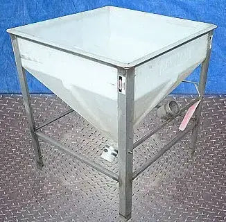 UHMW Hapman Helix Plastic Hopper