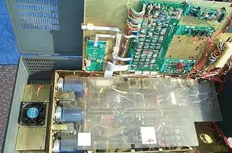 Inversor de frecuencia variable Allen-Bradley de 75 HP