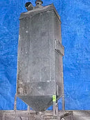 Colector de polvo con tolva de descarga