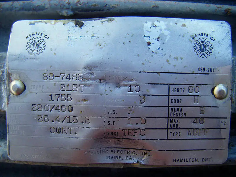 Bomba de desplazamiento positivo Tri-Clover PRE300-4M-UH4-SL-S (10 HP, 300 GPM máx.)