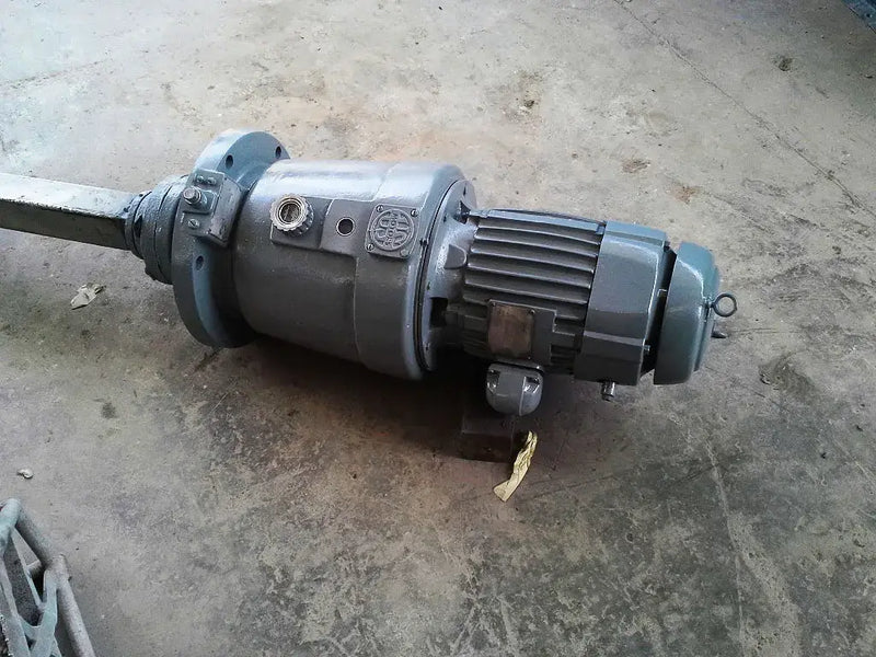 Flange Mount Gear Reduction Mixer - 3 HP