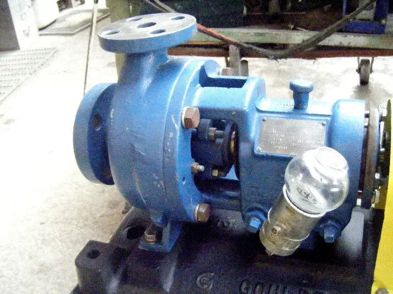 Bomba centrífuga Goulds 3196 (7,5 HP, 150 GPM máx.)
