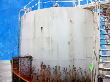 Steel Tanks with Mixers