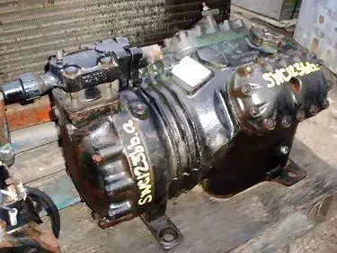 Copeland 4R83-2000-TSK 4-Cylinder Semi-Hermetic Compressor Package (208-230/460 V)