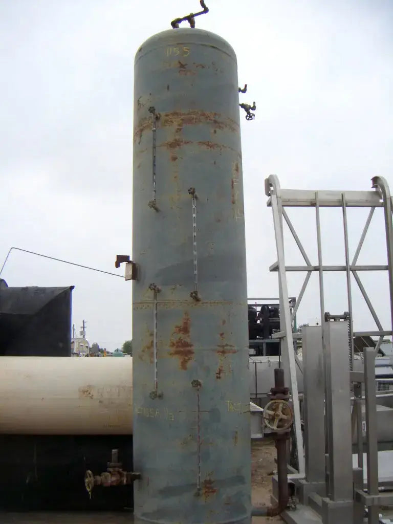 Receptor vertical EL Nickell Co. - 745 galones