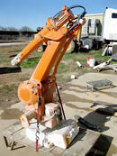 Paquete de brazo robótico industrial serie IRB 2400 de ABB Robotics