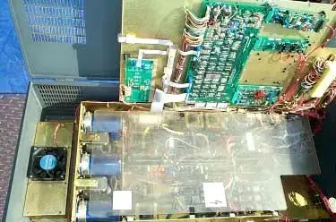 Inversor de frecuencia variable Allen-Bradley de 75 HP