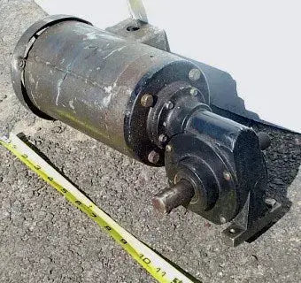 Motor Baldor de 90 grados