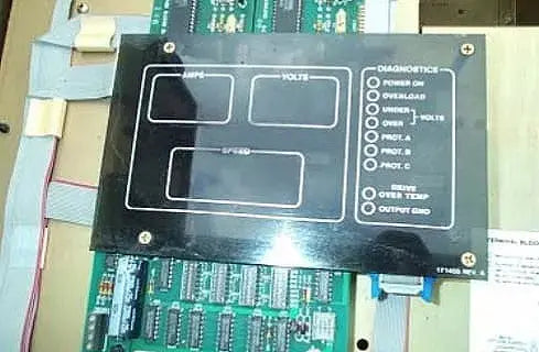 Inversor de frecuencia variable Allen-Bradley de 75 HP
