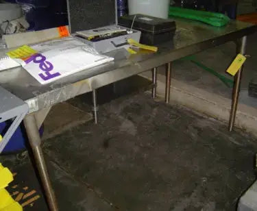 Mesa de acero inoxidable