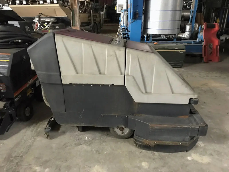 Minuteman PowerBoss 32 Floor Scrubber / Sweeper