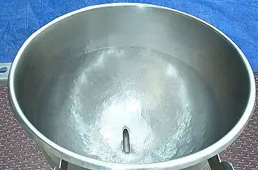 Hervidor de agua con camisa de vapor de acero inoxidable Legion, 40 galones