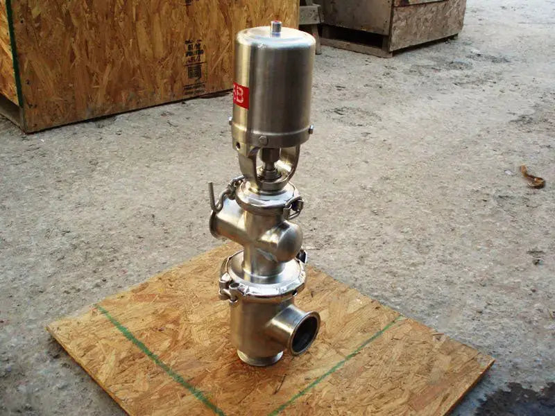 Single Stem Flow Diversion Valve