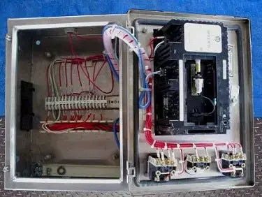 Panel de control/HMI Panel View 550 de Allen-Bradley