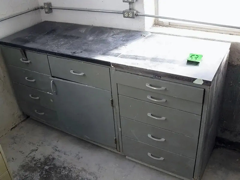 Kewaunee Scientific Corporation Kem Metal Laboratory Cabinet