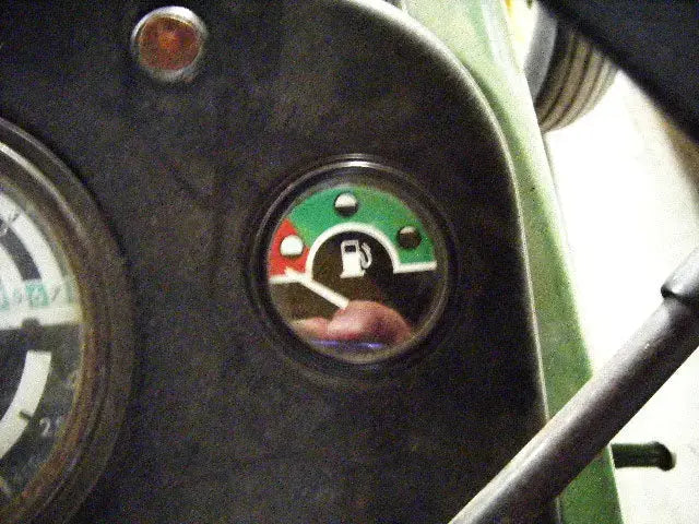 John Deere 401BG Tractor