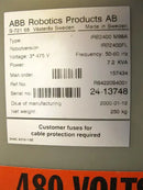 Paquete de brazo robótico industrial serie IRB 2400 de ABB Robotics