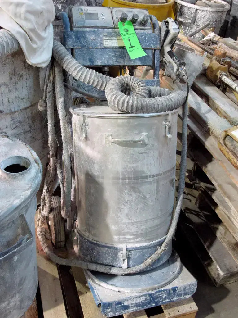 Nordson Corporation Fluidized Powder System with Hopper