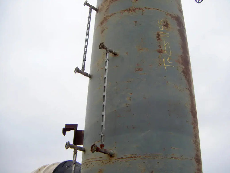 Receptor vertical EL Nickell Co. - 745 galones