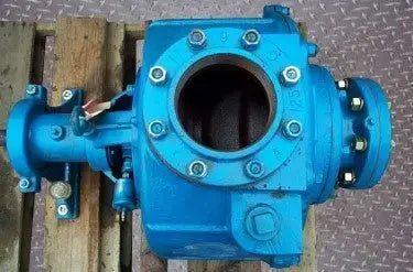 Barnes Crown Water Pump