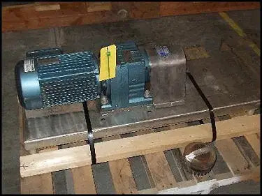 Motor/reductor de engranajes SEW Eurodrive - 7,5 HP