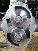 Bomba de desplazamiento positivo (10 HP, 140 GPM máx.)