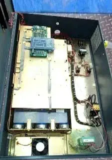 Inversor de frecuencia variable Allen-Bradley de 75 HP