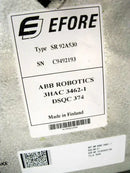 Paquete de brazo robótico industrial serie IRB 2400 de ABB Robotics