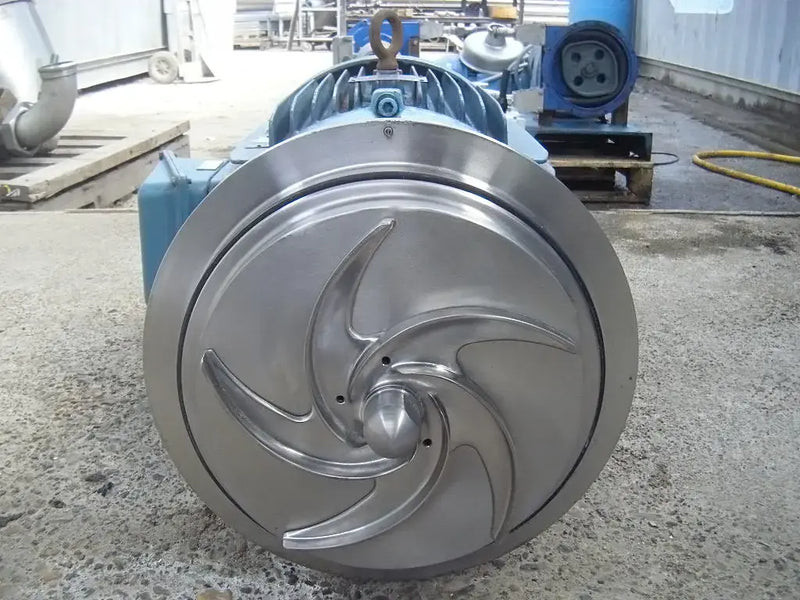 Bomba centrífuga APV W70/30 (25 HP, 180 GPM máx.)