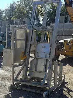 MDF Millerbernd Stainless Steel Tote / Drum Dumper