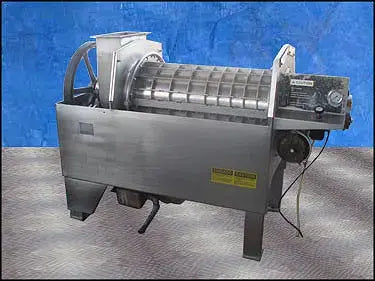 Acabadora de tornillos de acero inoxidable FMC (JBT FoodTech)