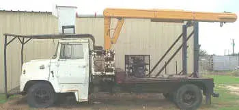 Ford Bucket Truck