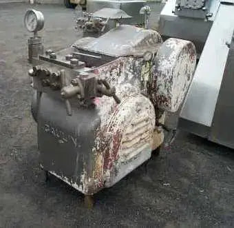Gaulin Size 6 Homogenizer Painted Frame