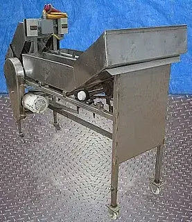 Geo J. Olney, Inc. Stainless Steel Onion / Radish Trimmer