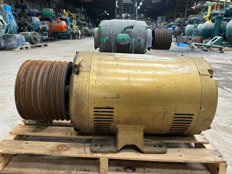 Motor eléctrico Baldor Super-E (75 HP, 1775 RPM, 230/460 V)