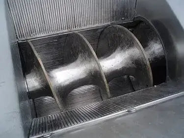 Prensa deshidratadora de tornillo súper inoxidable Giuseppe Garolla