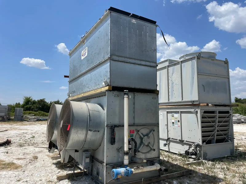 Vilter VSA-211 Evaporative Condenser (211 Nominal Tons, 4-Motors, 1 Tower Unit)
