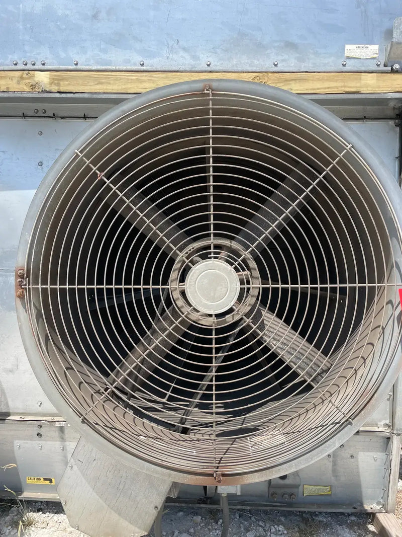 Vilter VSA-211 Evaporative Condenser (211 Nominal Tons, 4-Motors, 1 Tower Unit)